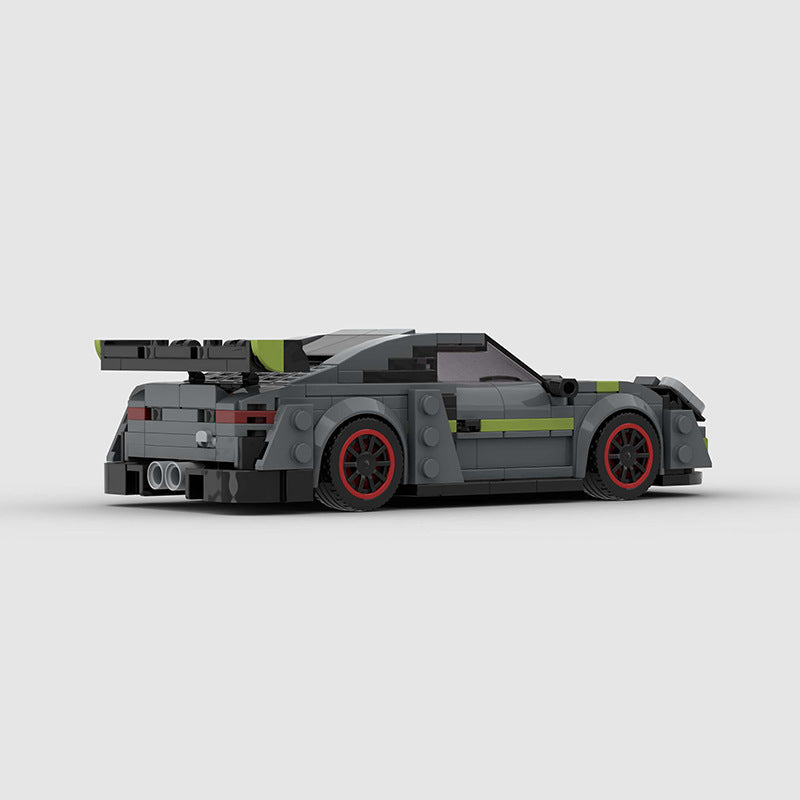 Porsche 911 GT2 RS - 2Hops Industries